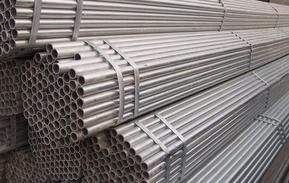 Q355JNH與Q235JNH耐候鋼管 特性、應用與視覺解析